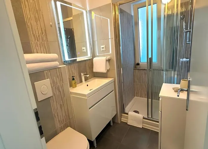 By The Sea - 24250 * ザダル